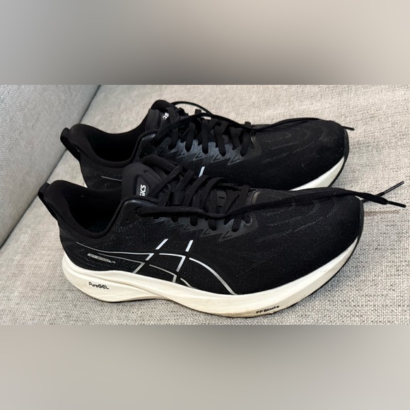 ASICS Men\'s Black and White Athletic Shoes